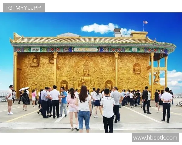 探秘乌鲁木齐足球明星蜡像馆感受足球魅力与明星风采的完美结合